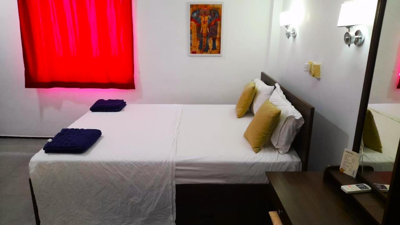 Hotel Sea Breeze