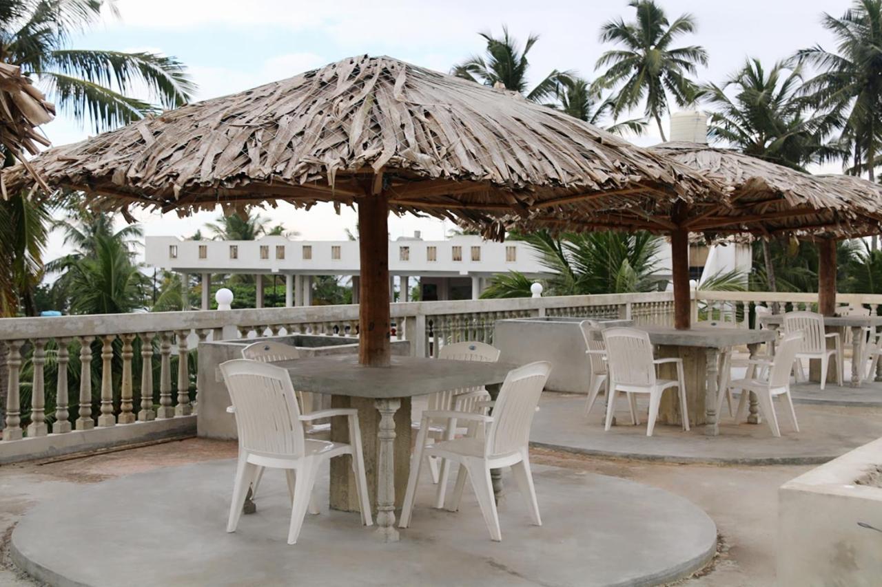 Hotel Sea Breeze